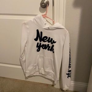 🍍6/$10🍍 New York jacket